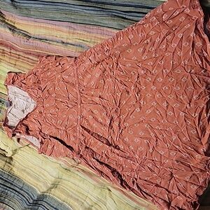 Old Navy Women's Sleeveless Rust Blouse